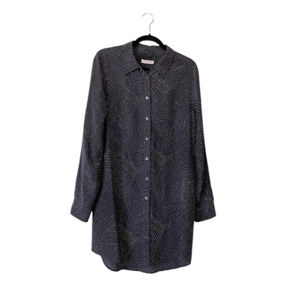 Equipment Femme geometric dots pattern navy blue & white silk shirt dress